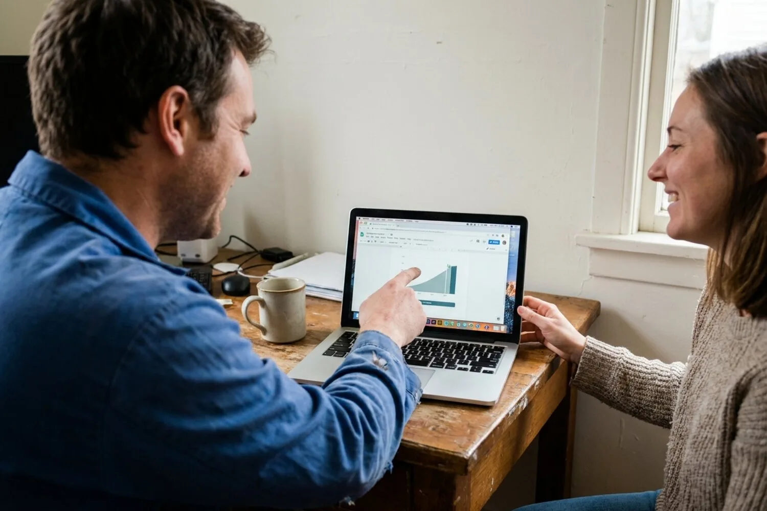 Persönliche Beratung zu Hardware und Software am Laptop