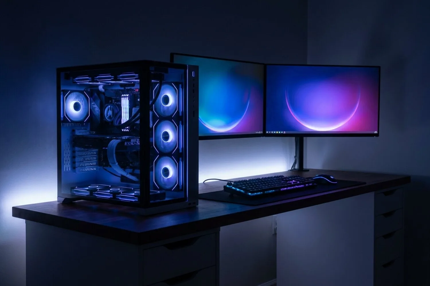 Individuell zusammengestellter Gaming-PC mit RGB-Beleuchtung